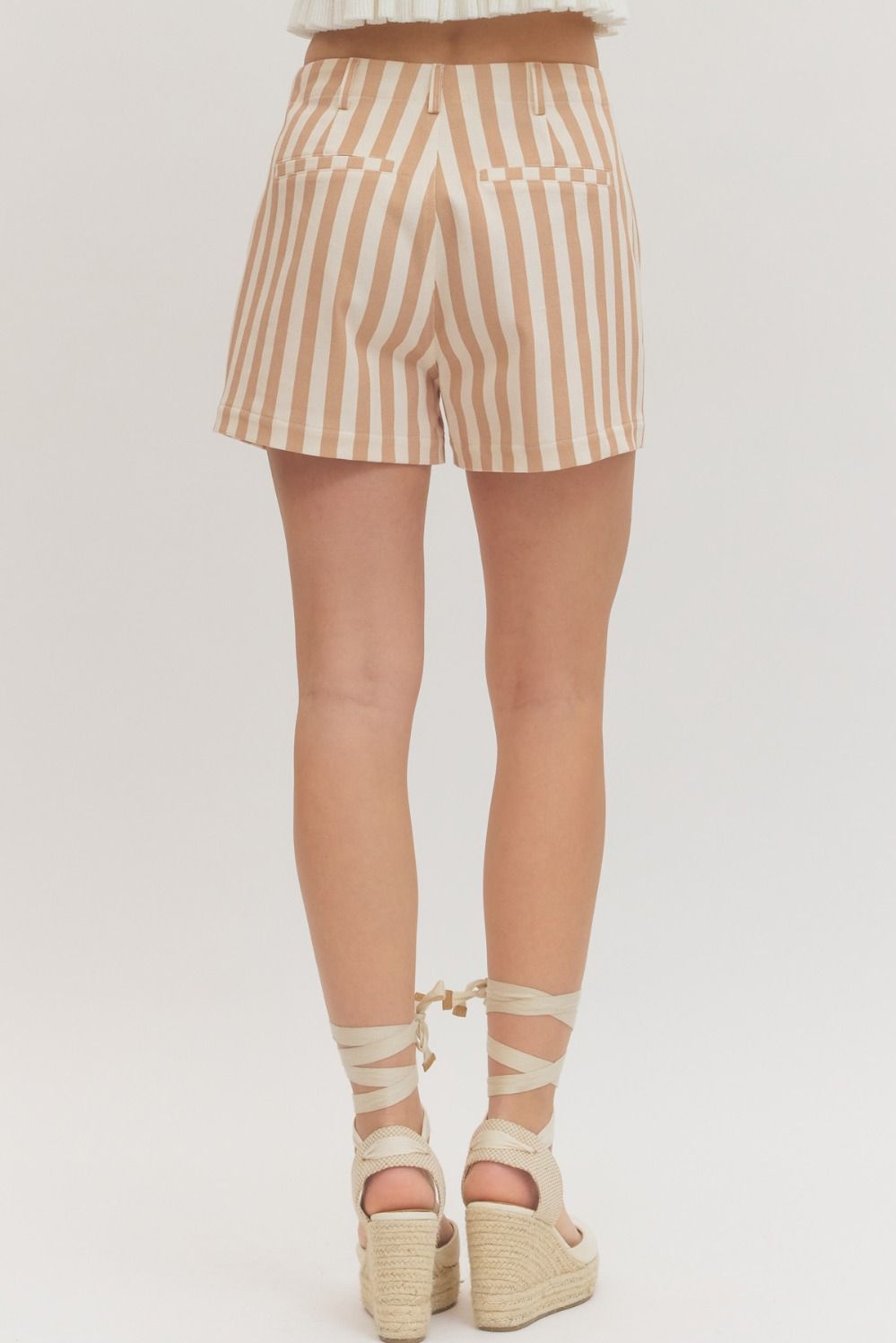 Sunny Stroll Shorts