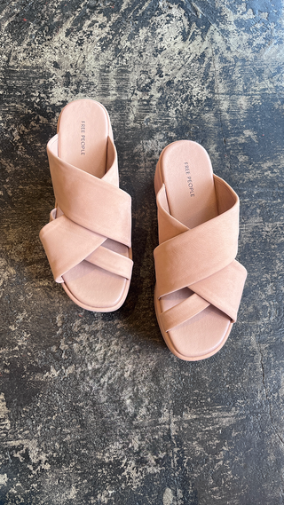 Free People Wanderbay Flatform