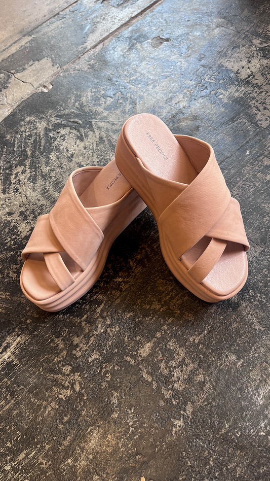 Free People Wanderbay Flatform