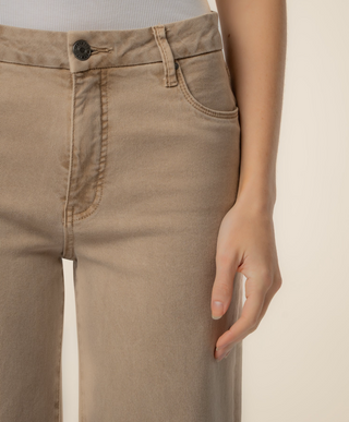 Kut from the Kloth Meg High Rise Fab Ab Wide Leg Raw Hem