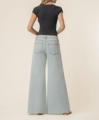 Kut from the Kloth Blake High Rise Fab AB Super Wide Leg Raw Hem
