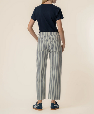 Kut from the Kloth Gwen High Rise Wide Leg Slouchy Raw Hem