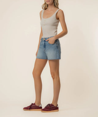 Kut from the Kloth Jenny High Rise Kick Short w/ Raw Hem